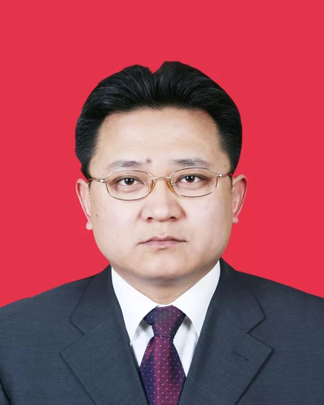 石嘴山市科委,科技局工业科技科科长;平罗县副县长;石嘴山市大武口区