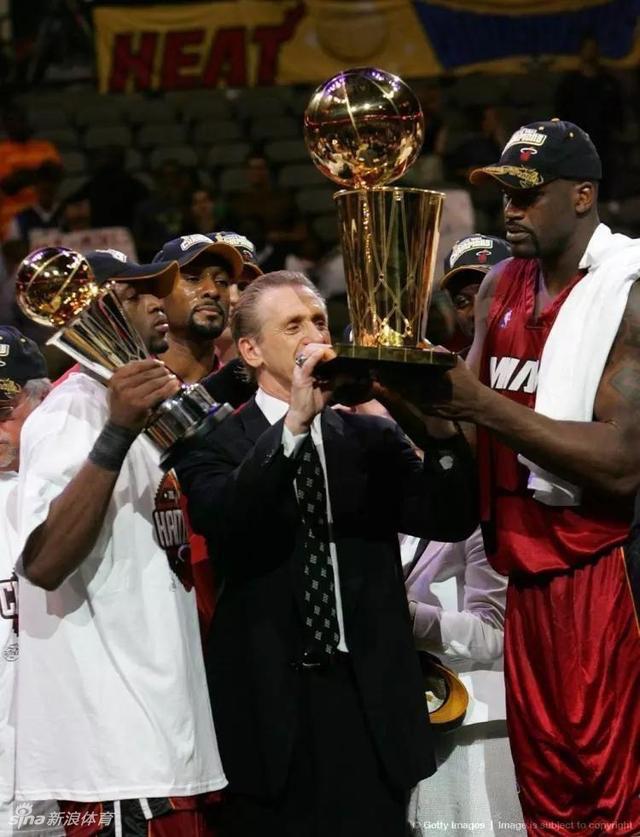 06年总决赛韦德有多强,效率值历史第一,奥尼尔