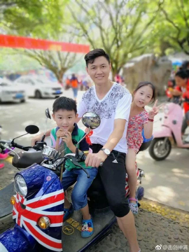 全新启辰T70 #放下手机陪孩子看世界# 公益营销之路