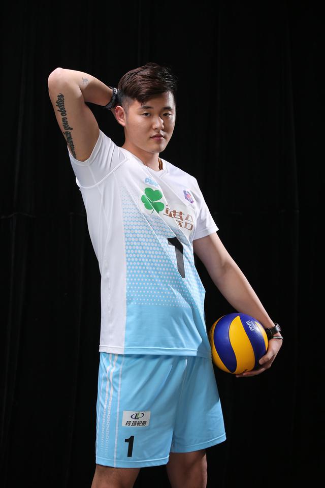 看帅哥喽河北男排最新大片出炉