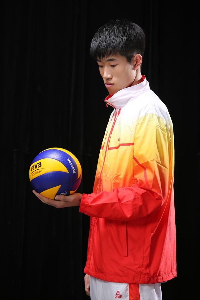 看帅哥喽河北男排最新大片出炉