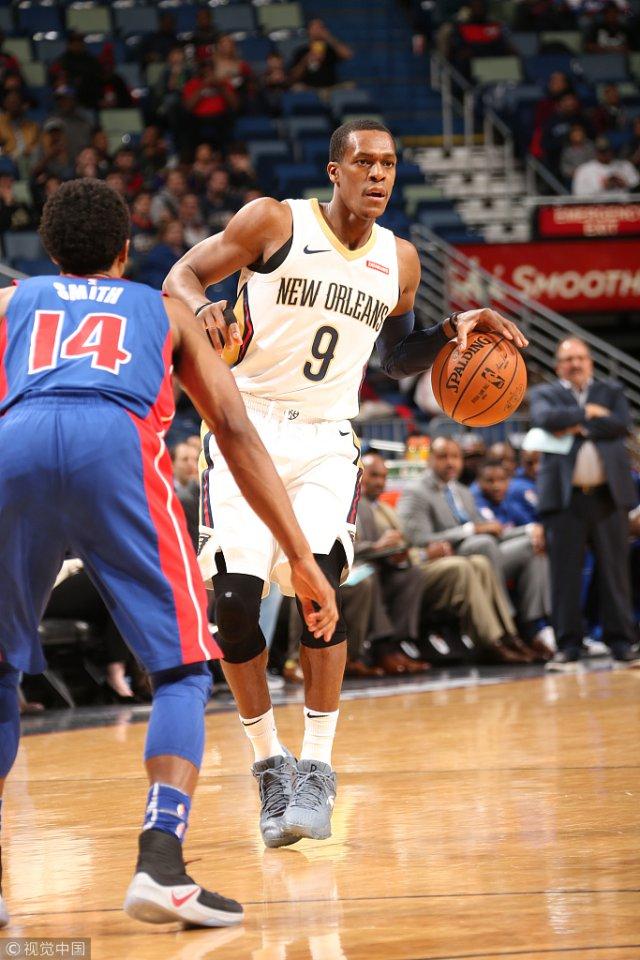 隆多单节喂 9 助 关键时刻连取 4 分