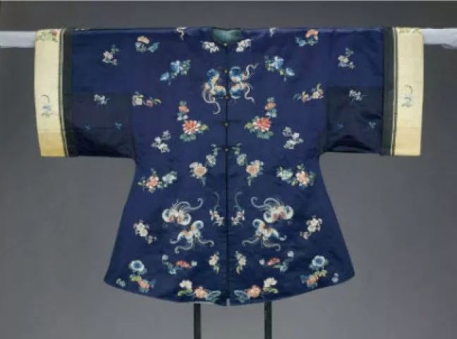 鉴赏｜华美秀丽的晚清服饰