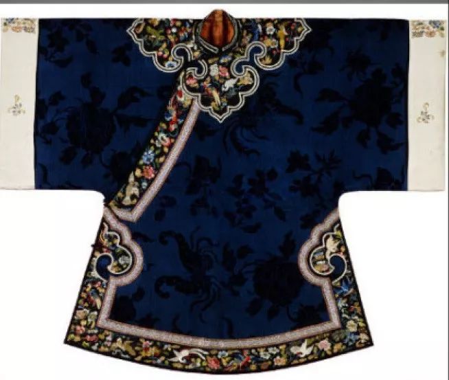 鉴赏|华美秀丽的晚清服饰