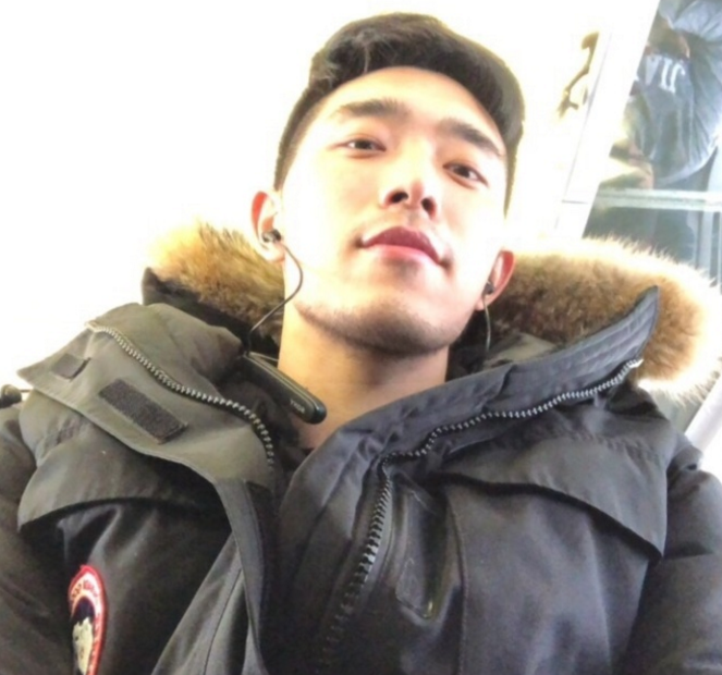 吴冠希晒帅气自拍:下一站常州