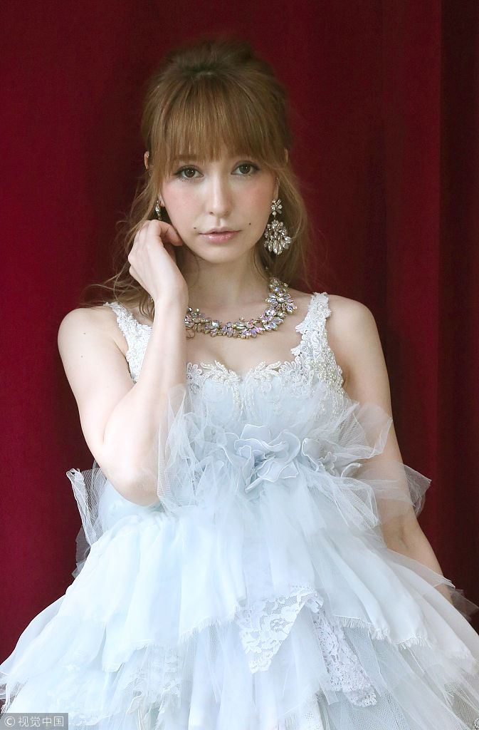 汪东城恋上翻版baby日本女神藤井莉娜性感俏皮惹人爱