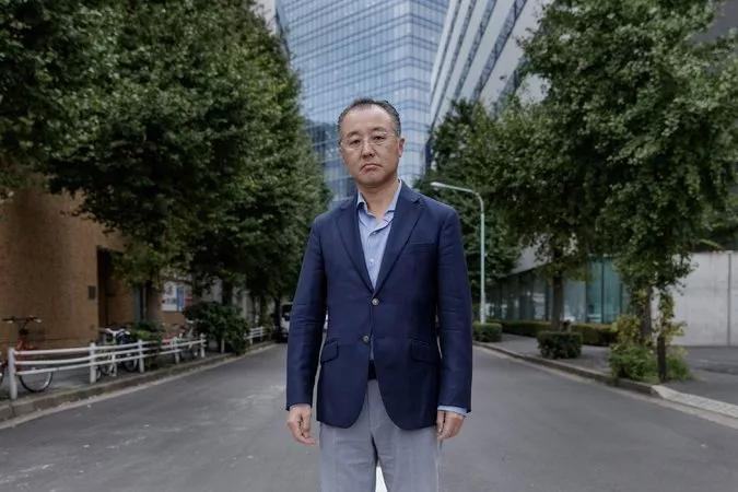 日本美女:日本美女记者哭诉遭安倍51岁好友:很绝望 被控性侵的山口敬之。