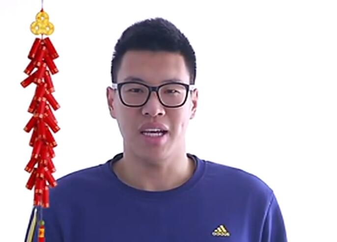 山西内线支柱!闫鹏飞30分6板险造逆转