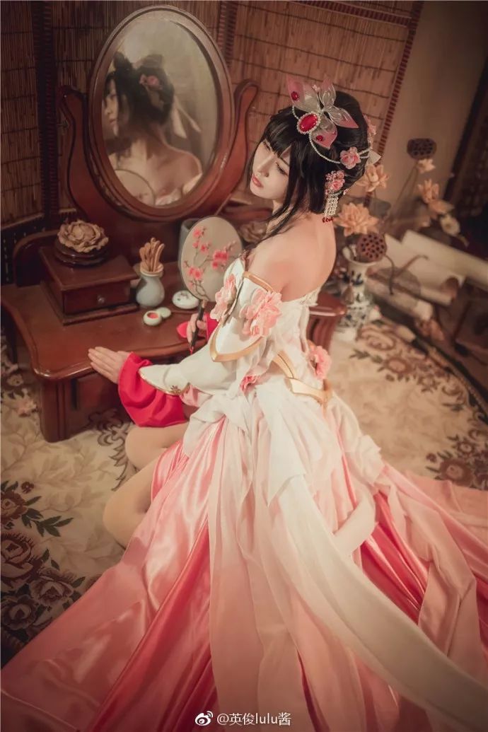 王者cos | 史上最美甄姬,喜欢请打call