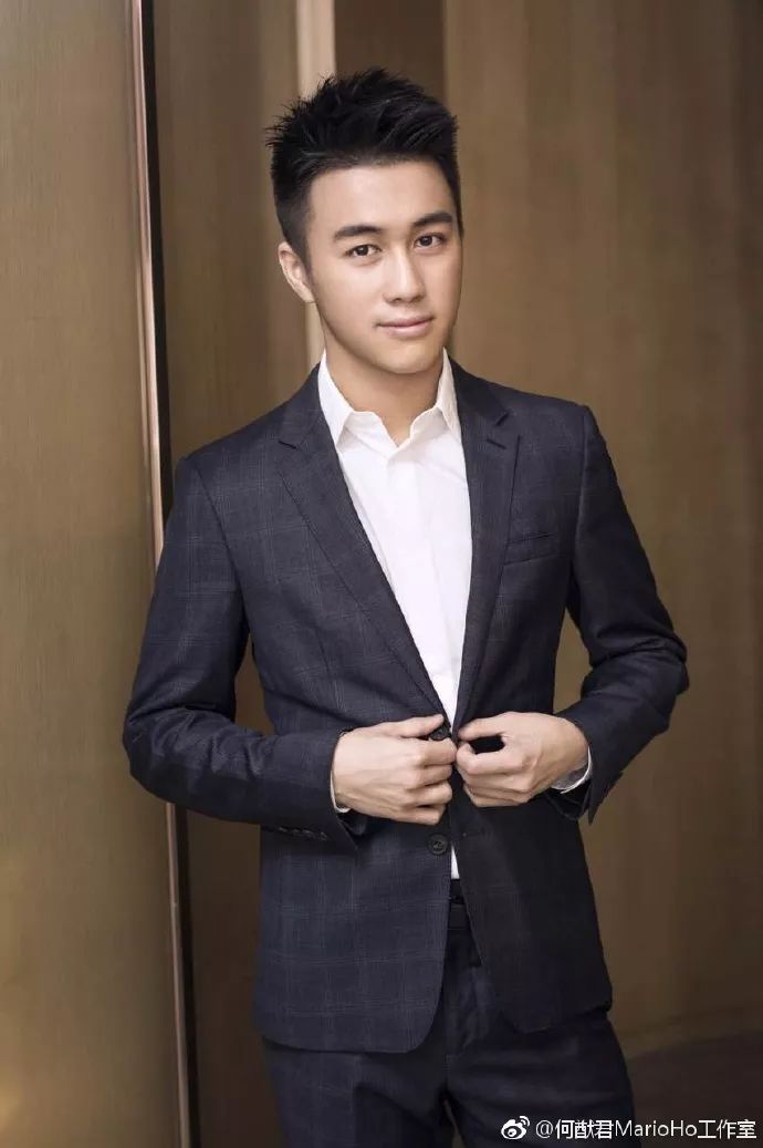 赌王儿子何猷君火了!那些比你好看比你有钱的人,比你更努力!