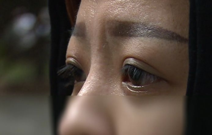 女子纹眼线变美不成险失明,致眼角膜上皮脱落!