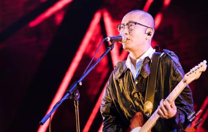 专访双子座的歌手永远都是音乐圈不同的风景线