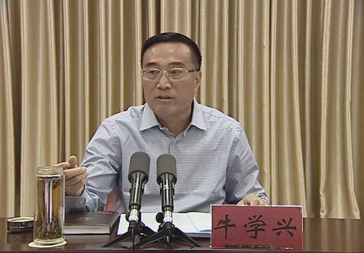 牛学兴强调:全地区脱贫攻坚工作要这样做