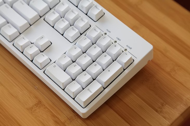 办公森林中的静谧精灵ikbc静音机械键盘c104评测