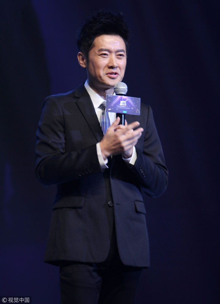 公孙策老矣!43岁任泉现身武汉分享读书感言 眼角鱼尾纹严重