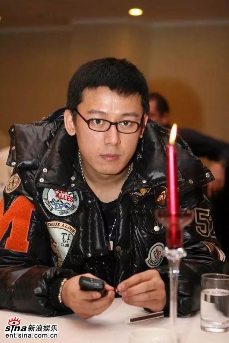 【好久不见】还记得《刁蛮公主》里的白云飞吗,他现在长这样了!