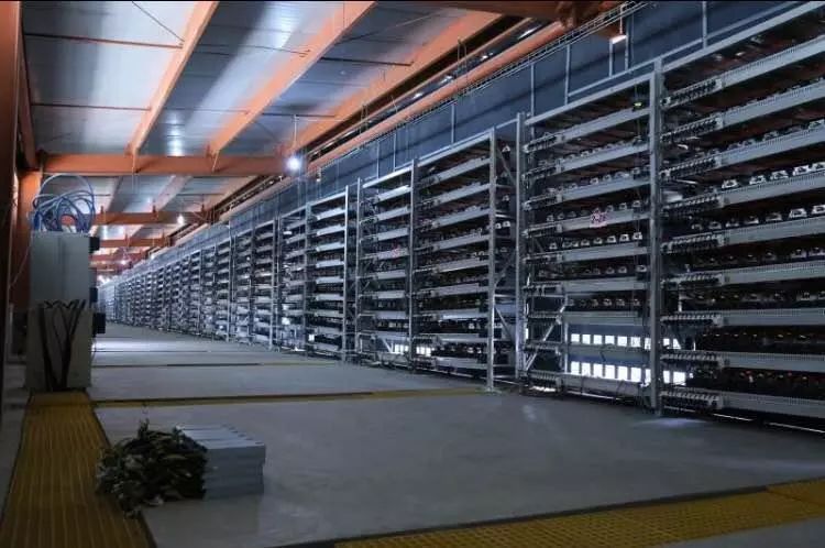 比特币矿场之一鄂尔多斯中国矿工垄断比特币上游