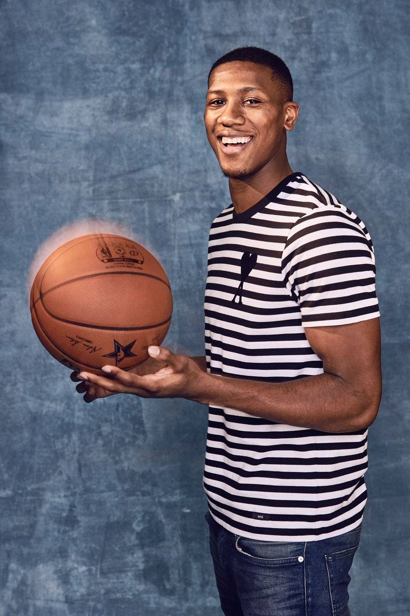 丹尼斯-史密斯jr 独行侠马尔卡宁 公牛约翰-柯林斯 老鹰本-西蒙斯