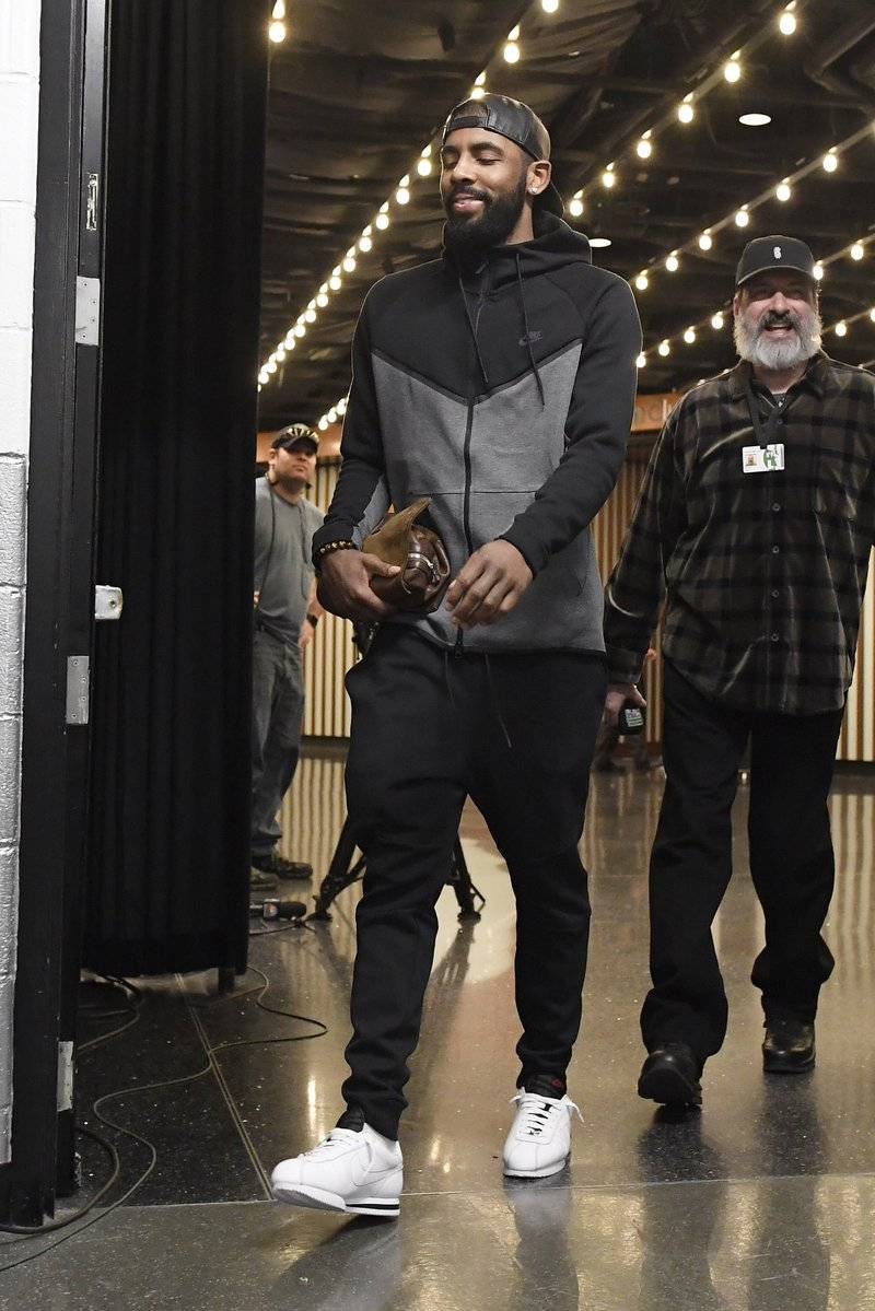 凯尔特人 欧文入场 nike cortez kenny