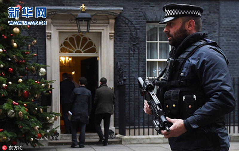 英警方挫败一起暗杀女首相阴谋唐宁街10号加强安保