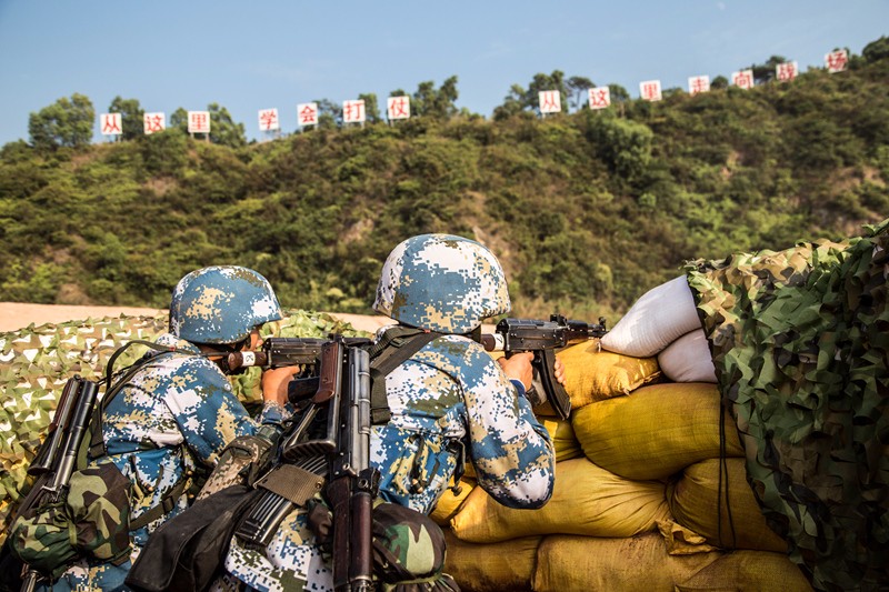 报告班长2017年沙角新兵准备接岗