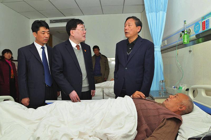 蒲城:"加减乘除"筑牢贫困群众健康堡垒