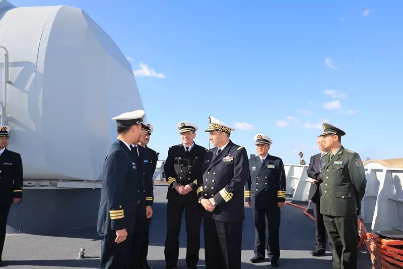 中国海军第二十七批护航编队结束对突尼斯访问