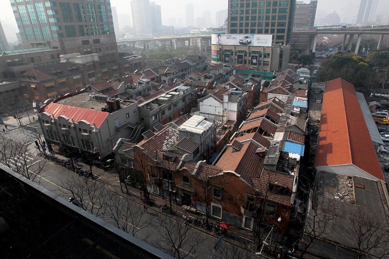 尚贤坊  摄影:蒋迪雯去年,巨鹿路888号优秀历史建筑被业主擅自拆除