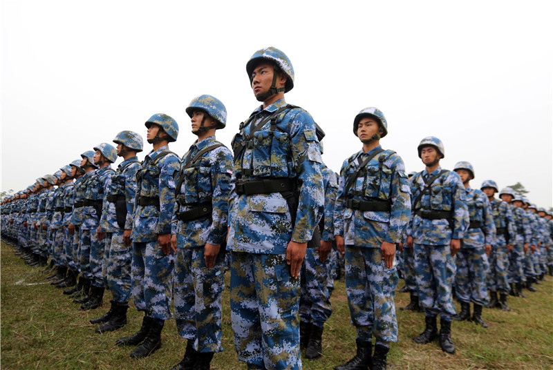 南海舰队某基地参加军地青年联谊活动