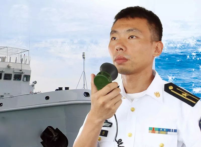 某拖船船长王万鑫——艺高胆大精布靶美丽事迹军港码