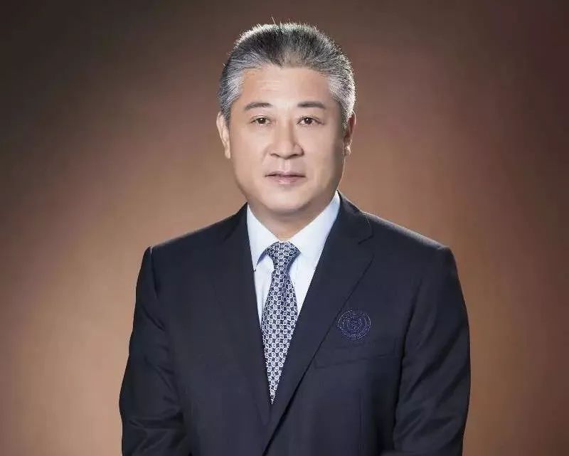 池一凡,医学博士,主任医师,教授,青岛市专业技术拔尖人才,享受国务院