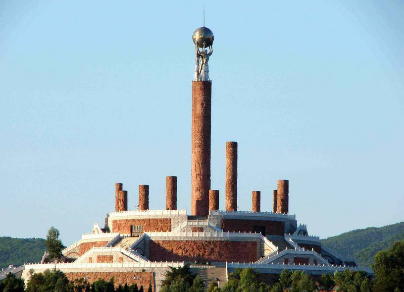 楚雄 · 太阳历广场4.