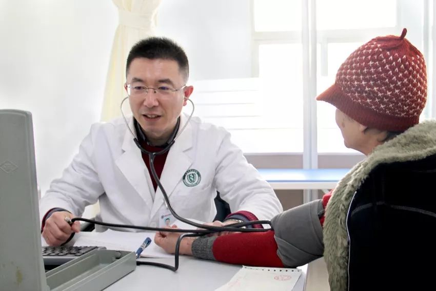 市市立医院副总院长,市立医院西院区(原第九人民医院)党委书记池一凡