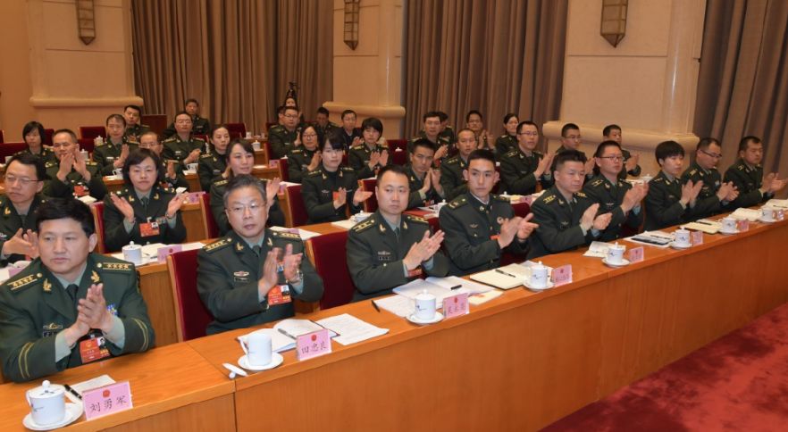 解放军和武警部队代表团举行第二次全体会议