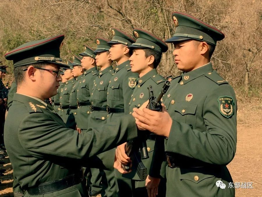 入连授枪!新兵正式加入战斗序列