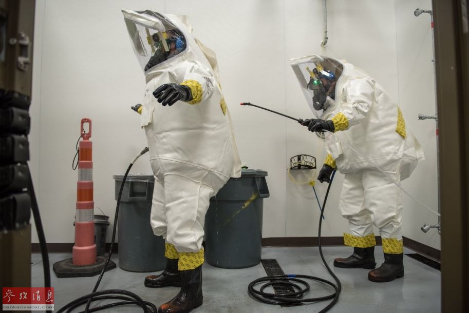 西点军校开展格斗训练:防备敌人"近身"抢夺武器