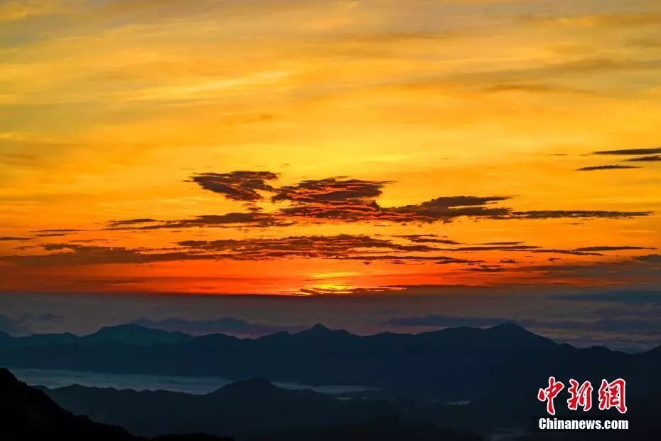 李金刚 摄2018年,最暖的话语送给你:八方好运纷纷到来七星高照富贵