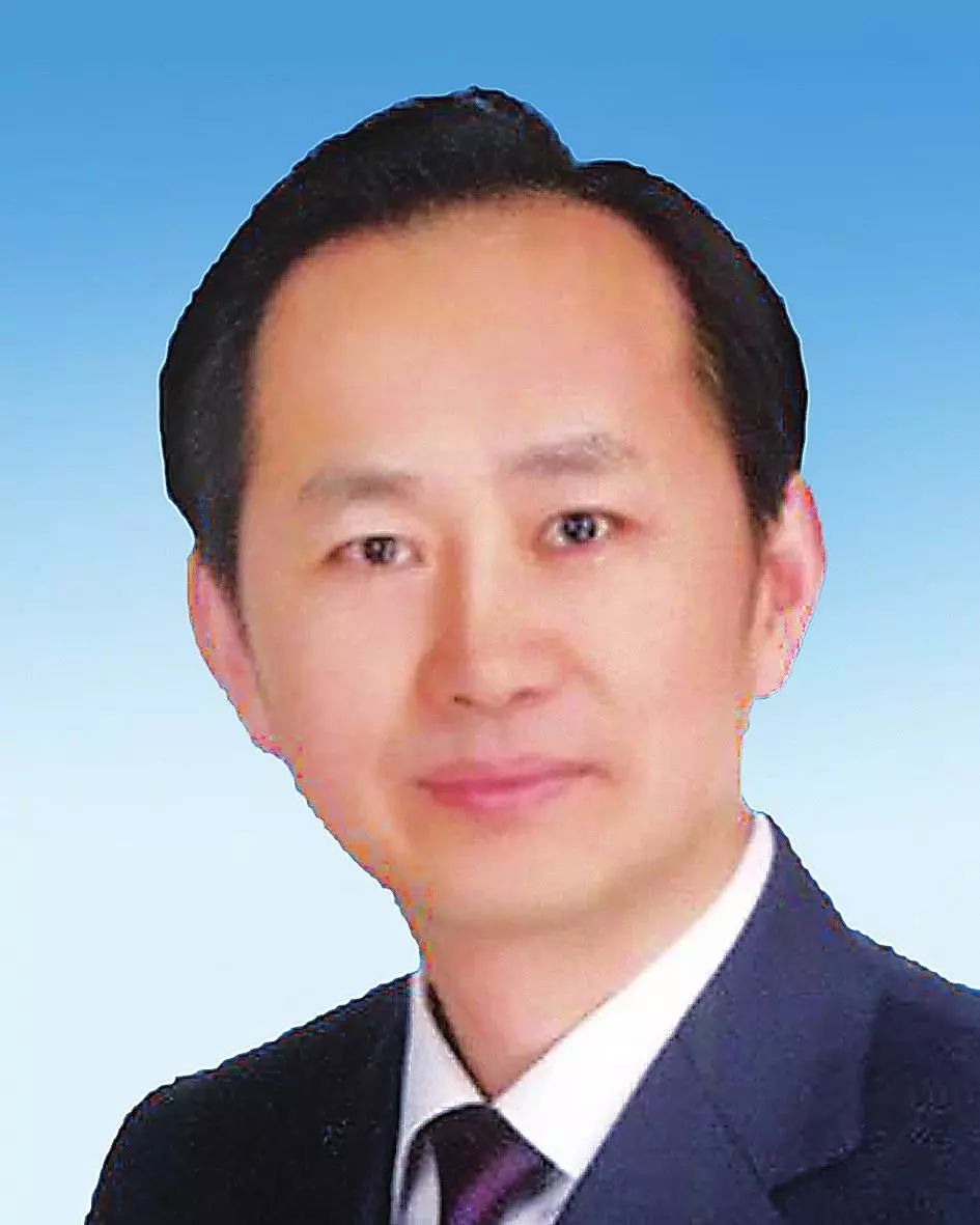 吉林省第十三届人民代表大会常务委员会主任副主任简历