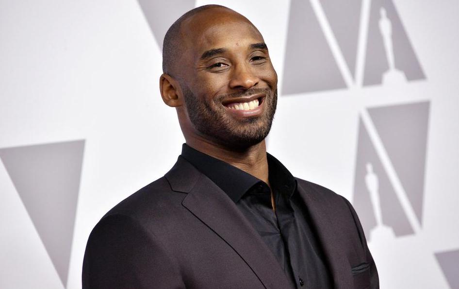 科比帅气亮相奥斯卡活动 身材恢复变有型 球迷:当导演也能拿奖!