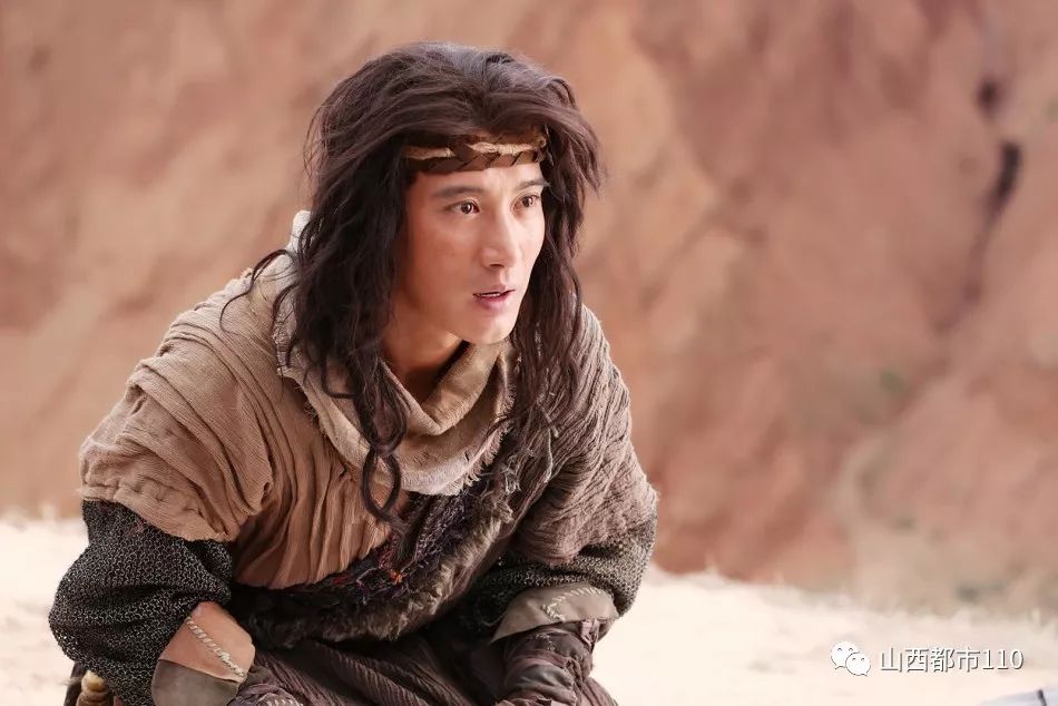 同样精彩的还有我频道的电视剧《猎狼》 说到《猎狼》 很多科教频道