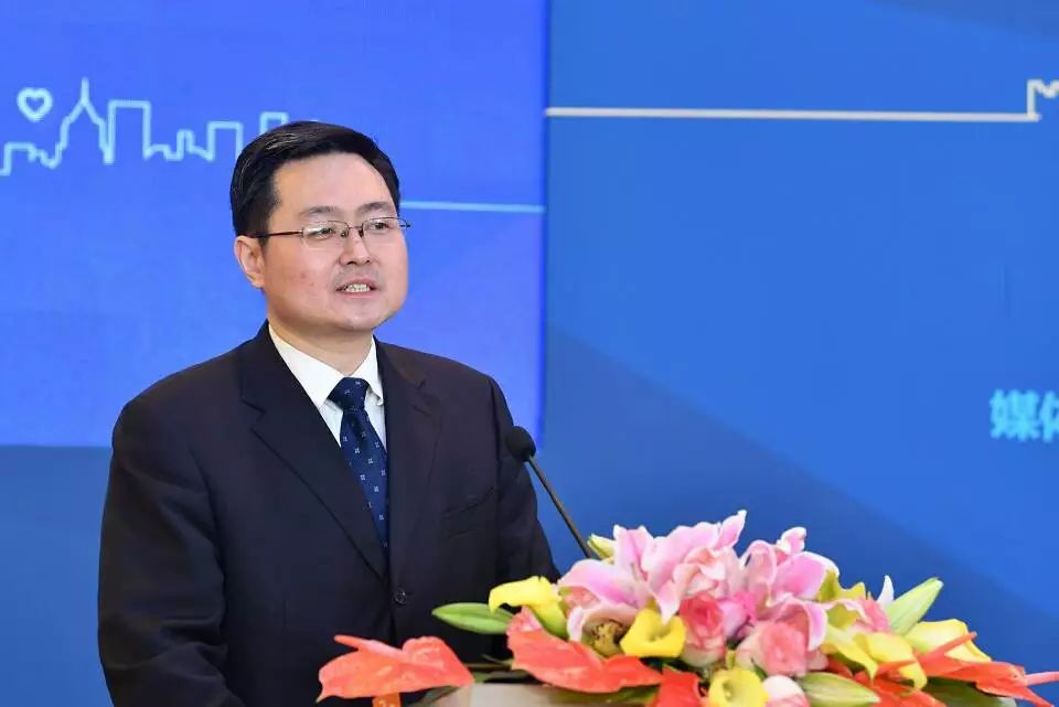 长春市委常委,常务副市长王路作主旨发言