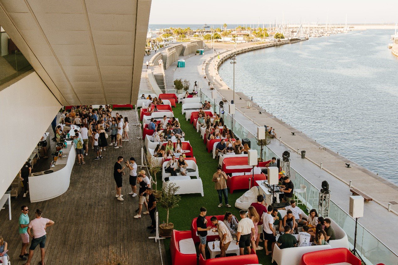海滨露台 &copy;瓦伦西亚旅游局