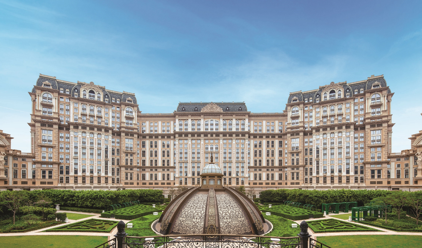 包括澳门上葡京综合度假村,以及母公司澳门旅游娱乐股份有限公司旗下