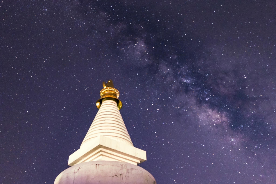 庐山最美星空:肉眼就能看到银河