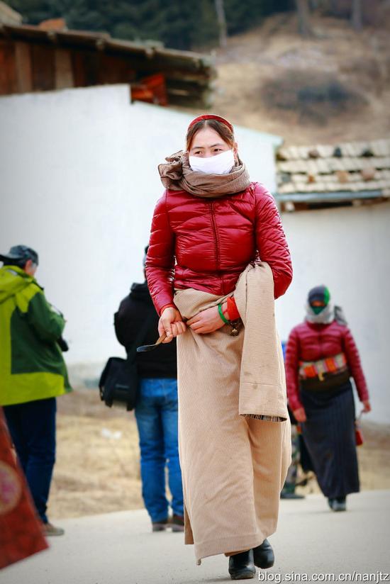 安多藏族女子多妩媚