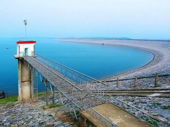 首届洈水萤火花海音乐节5月19日劲爆来袭 上演千人激情盛宴