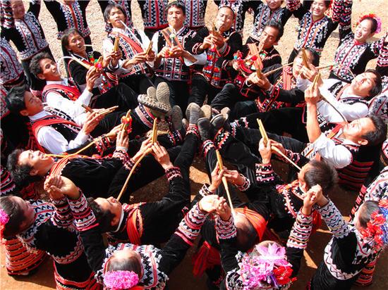 快乐拉祜 摄影:自培平