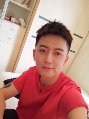 美拍直播网红:金大威abel