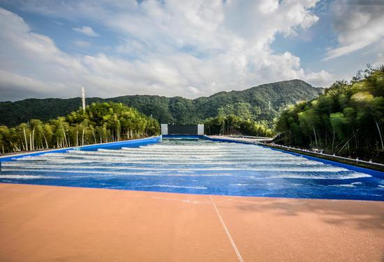 丰大国际温泉度假区造浪池