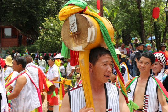 传承千年传统展现民族风情阿细跳月体验赛欢乐开场